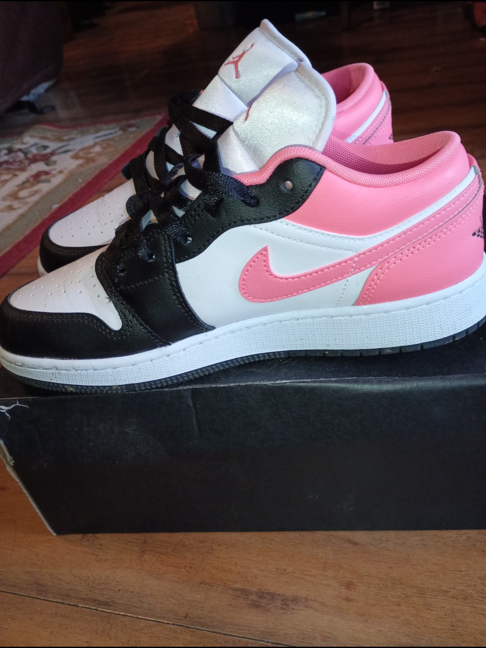 Air Jordan 1 Low